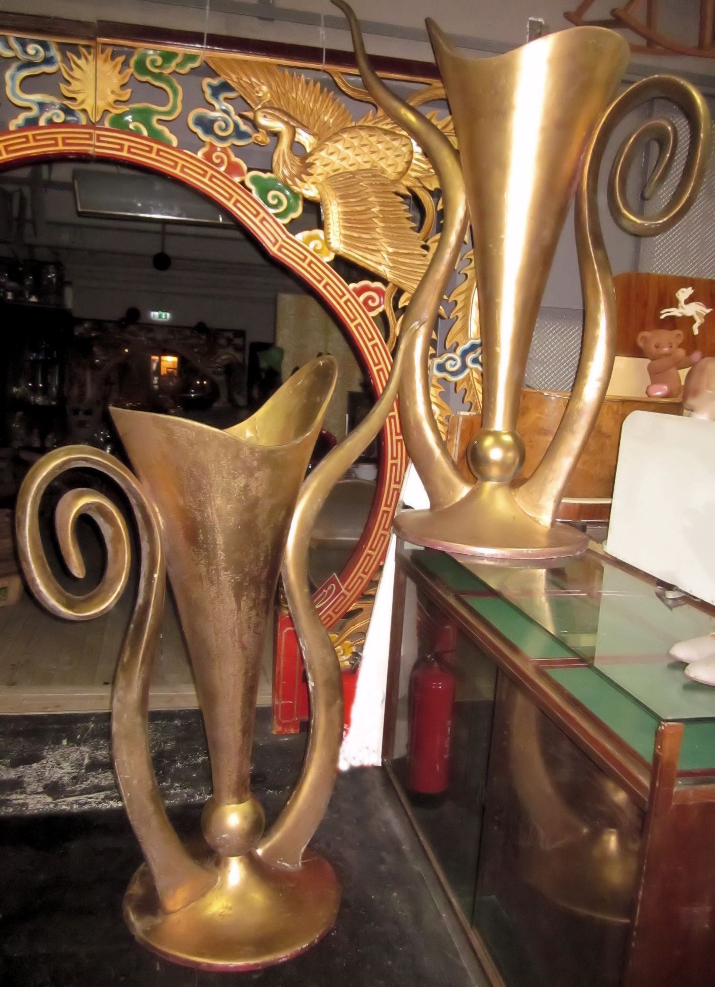 wandel-antik-01639-große-goldene-deko-vasen